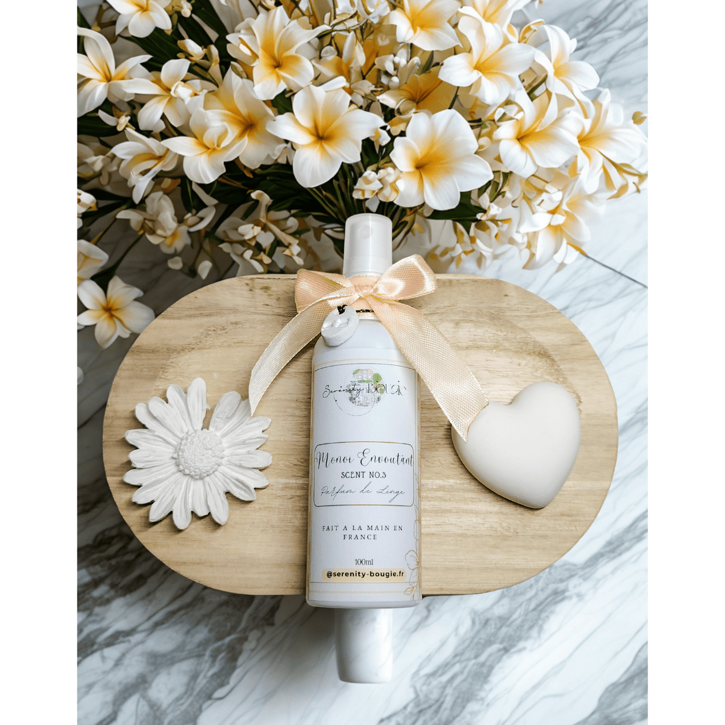 Parfum de Linge & d'Intérieur Monoï Envoûtant - Grasse & Fabrication Française - Sérénity Bougie - brume de linge