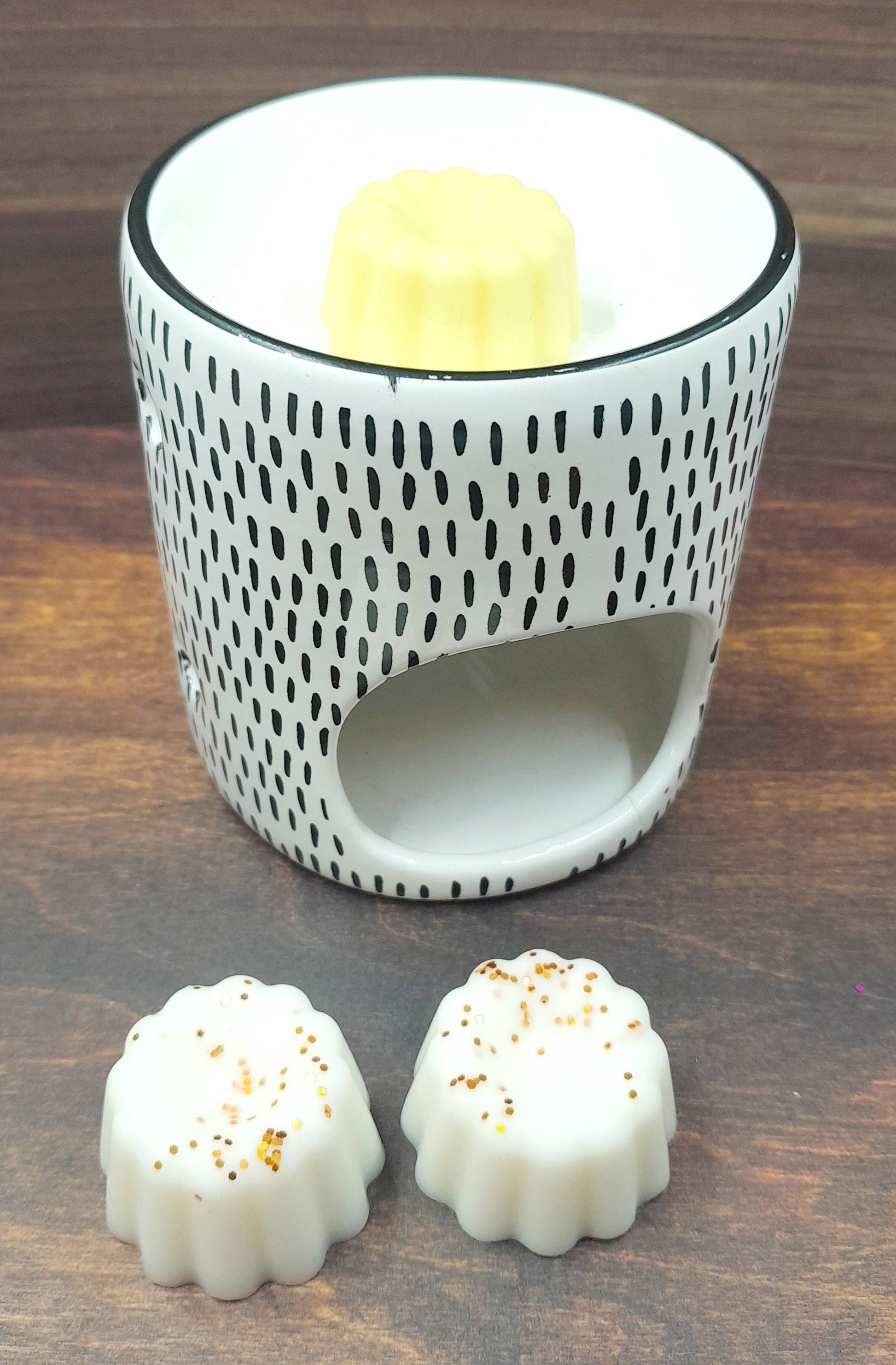 Brûle-parfum blanc pour fondants parfumés , galet de cire