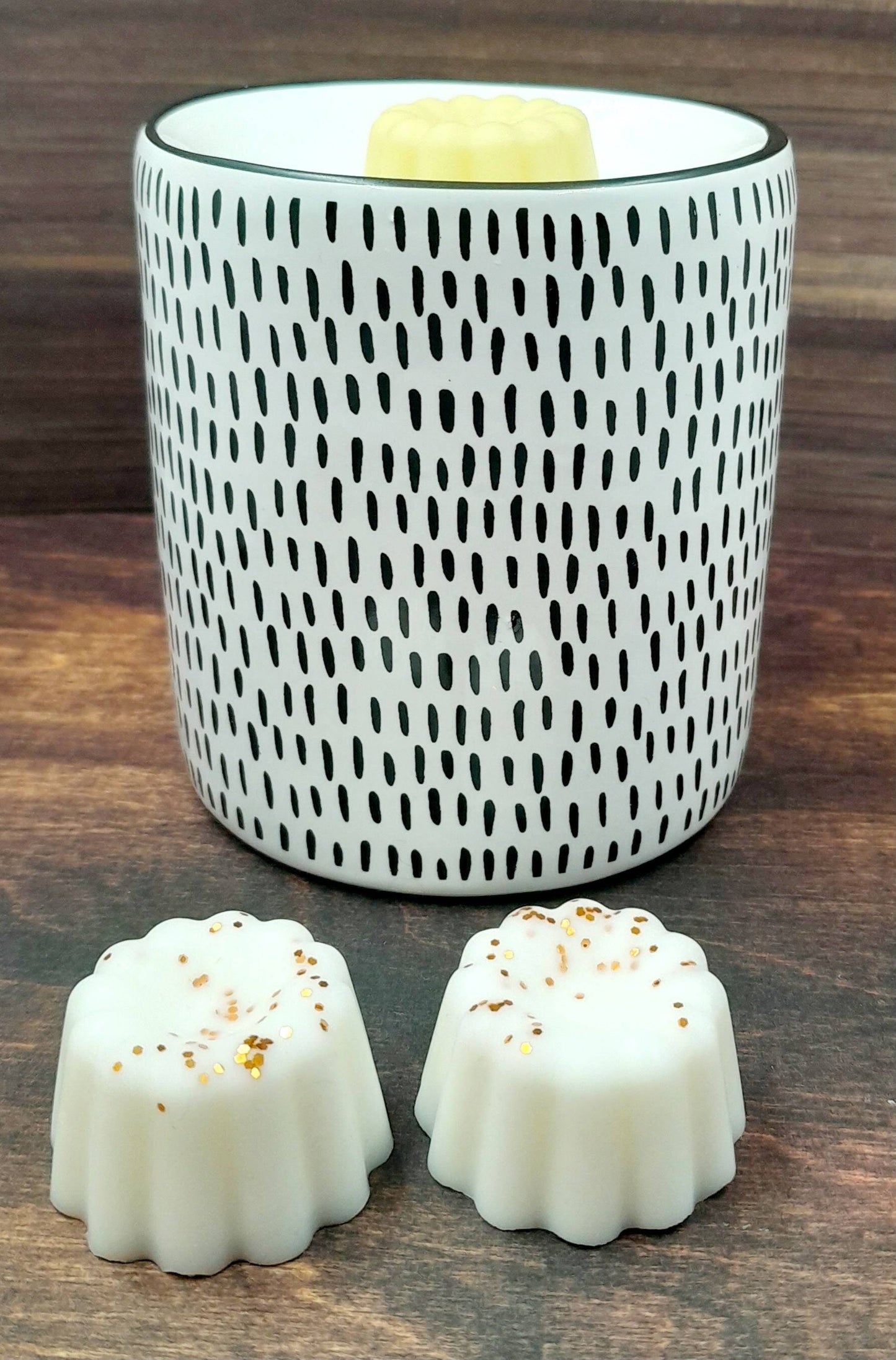 Brûle-parfum blanc pour fondants parfumés , galet de cire