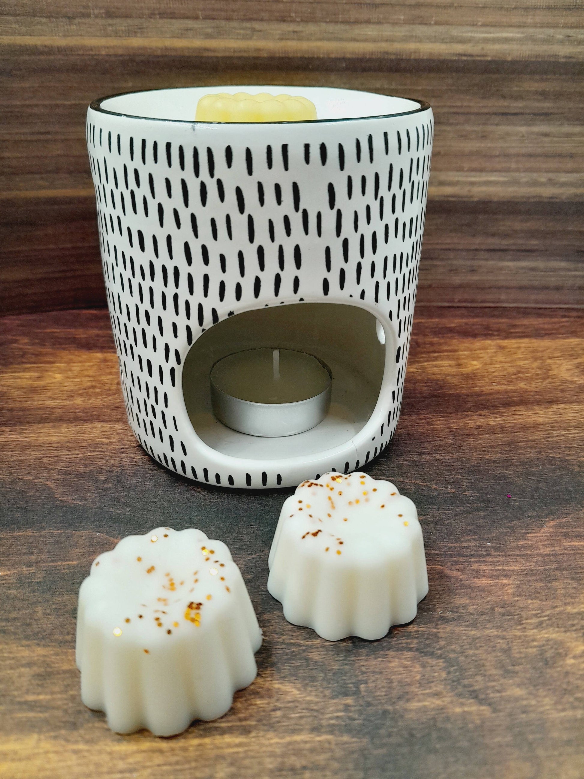 Brûle-parfum blanc pour fondants parfumés , galet de cire