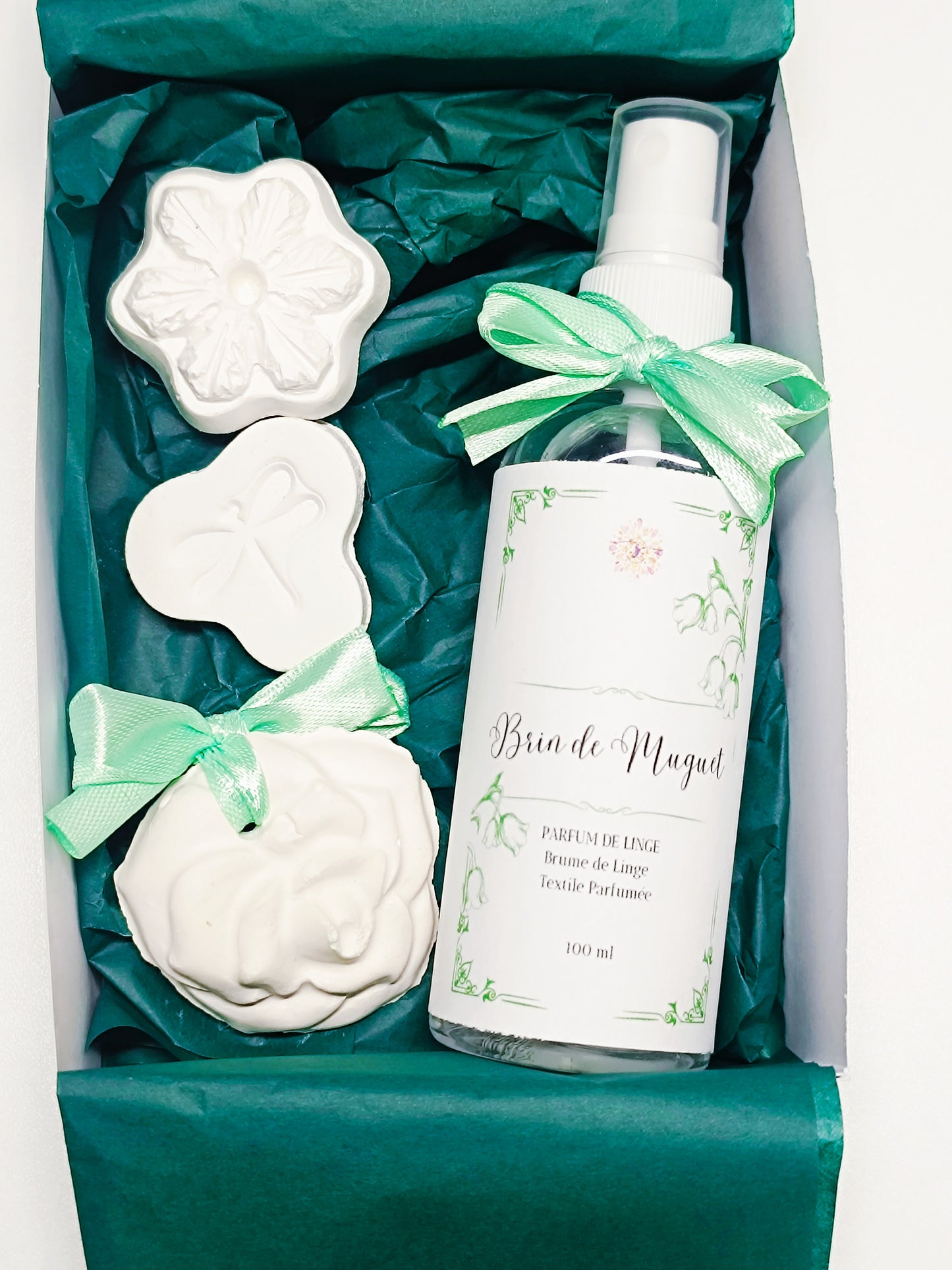 Parfum de linge brin de muguet et ses 3 décors à parfumer coffret