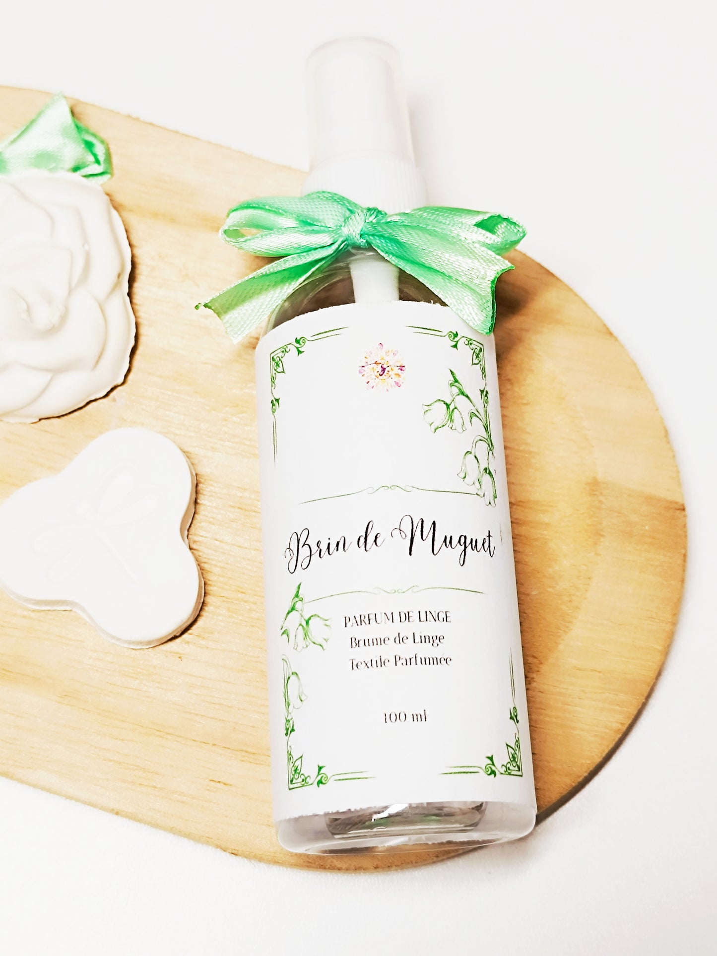 Parfum de linge brin de muguet et ses 3 décors à parfumer coffret