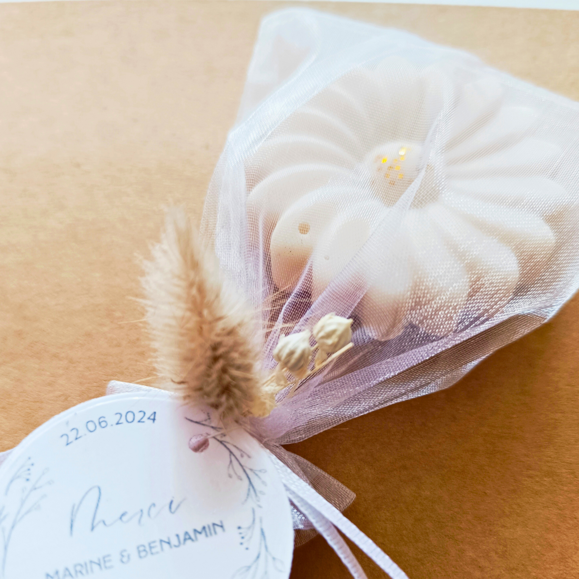 cadeau invite bougie de mariage