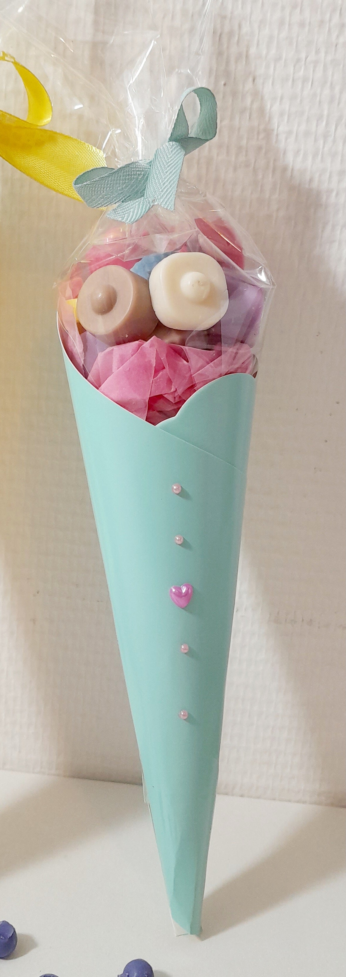 Fondant perfumado con cera vegetal en cono a elección