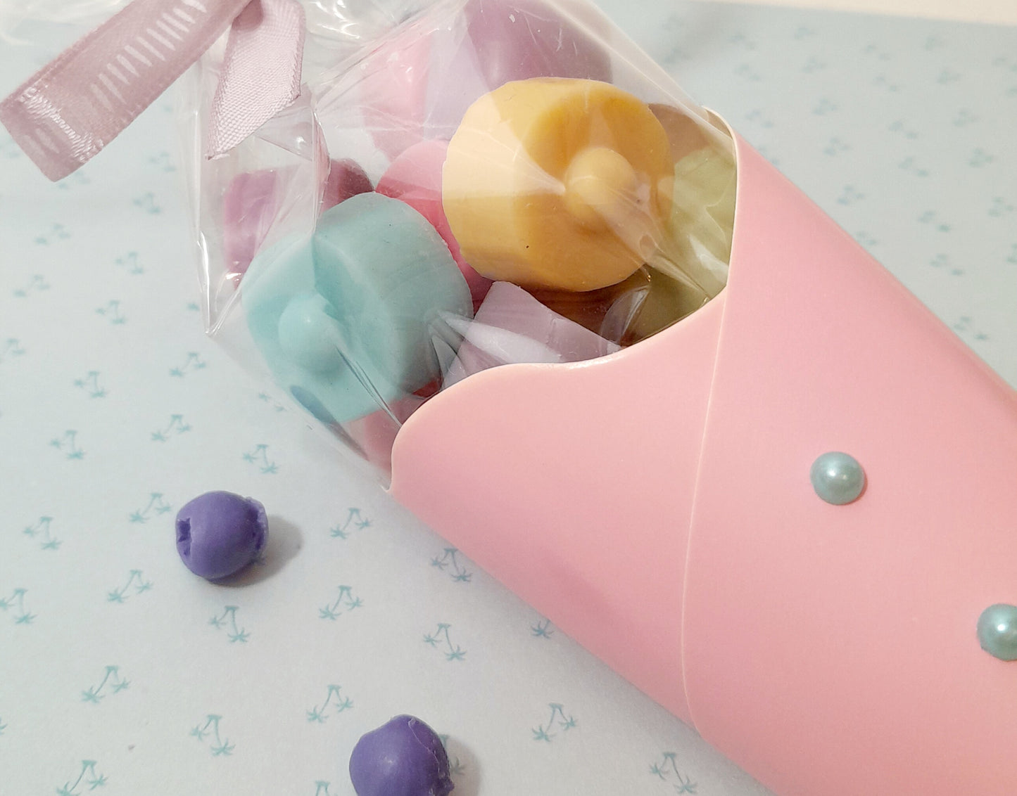 Fondant perfumado con cera vegetal en cono a elección