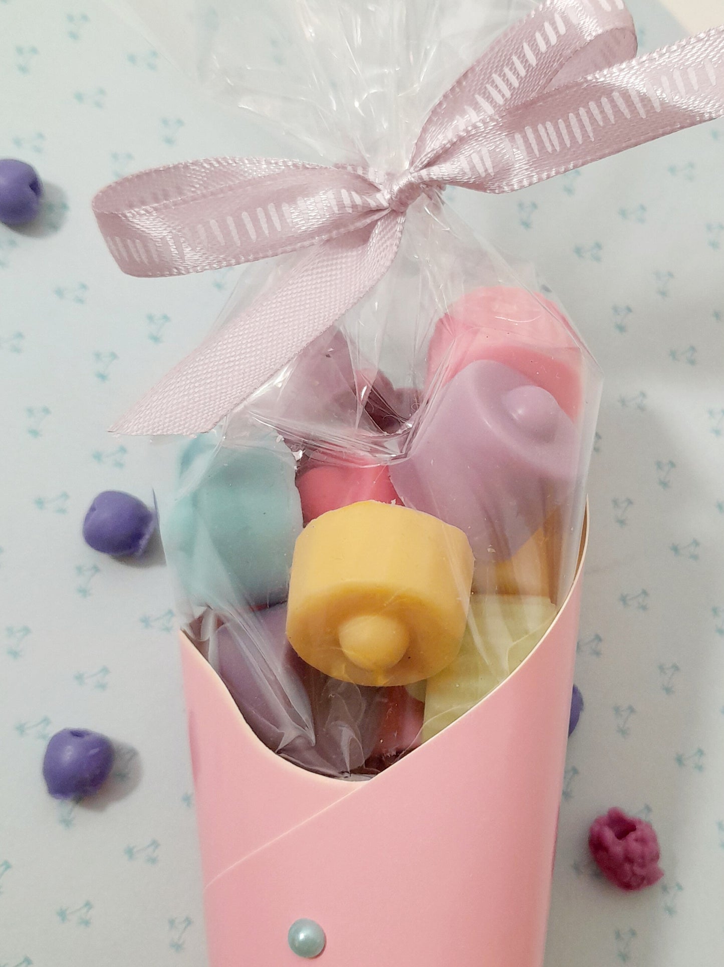 Fondant perfumado con cera vegetal en cono a elección