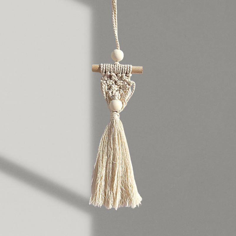 Diffuseur suspension en macramé pour voiture armoire ...  fait main