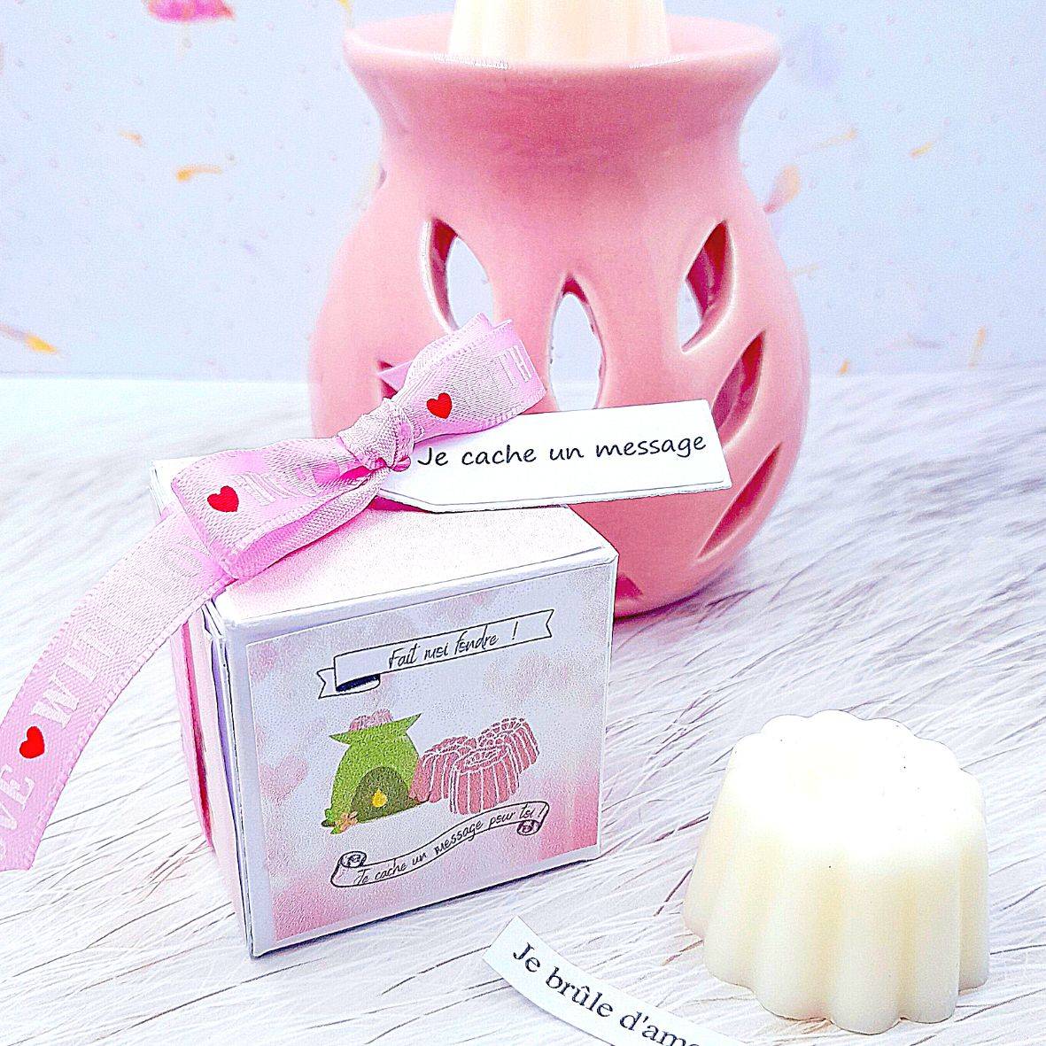 Fondant parfumé avec message caché - galet de cire artisanal naturel - Serenity Bougies