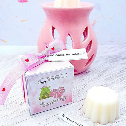 Fondant parfumé avec message caché - galet de cire artisanal naturel - Serenity Bougies
